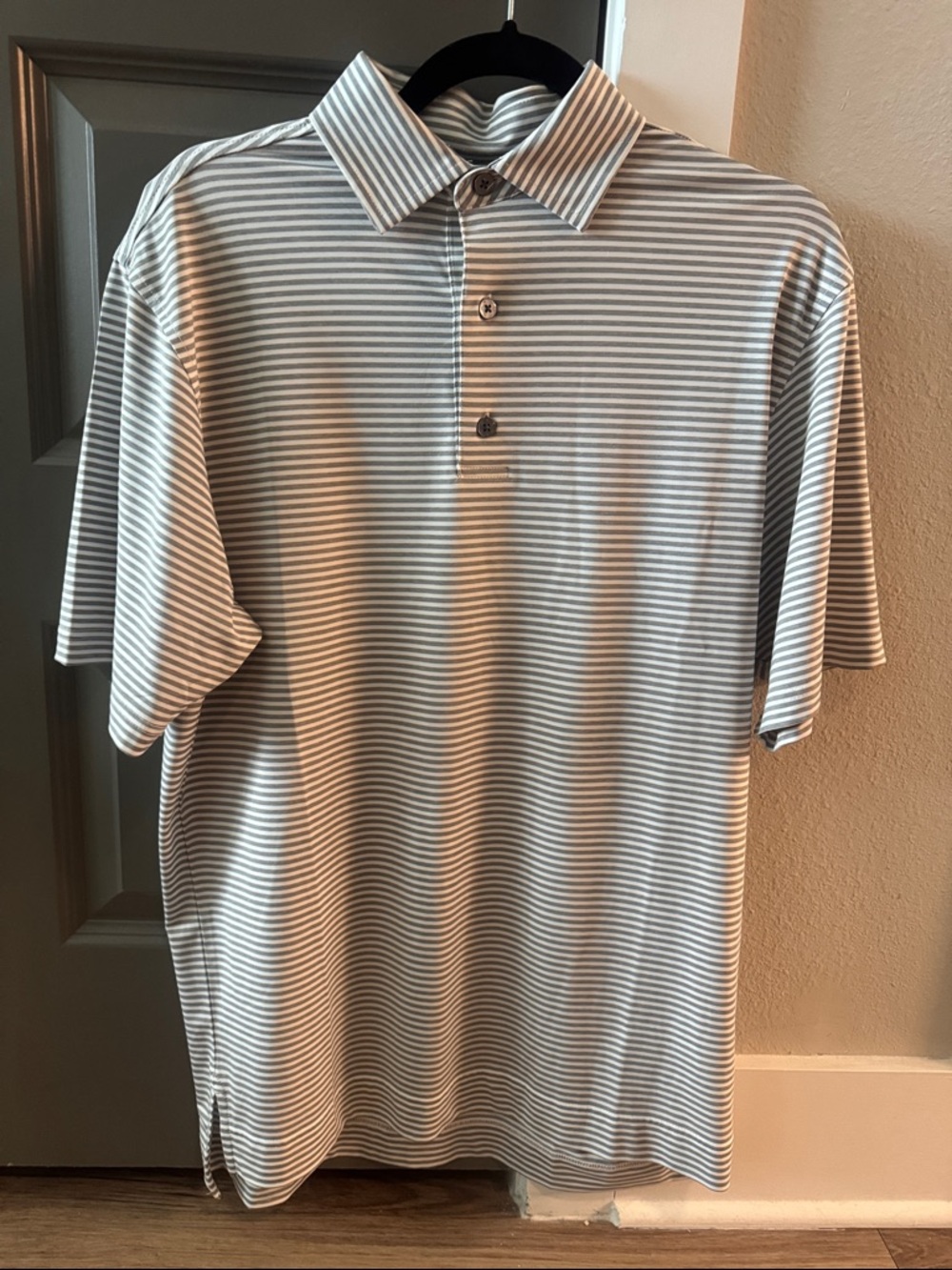 FootJoy Men's Short-Sleeve Striped Polo - Gray & White
